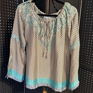 Nostalgia Women's Blouse with Teal and Cream Pattern